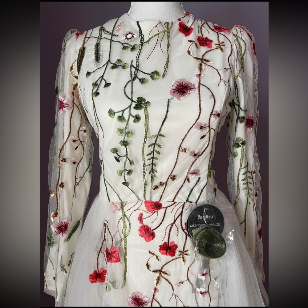 Wedding dress BRAND NEW